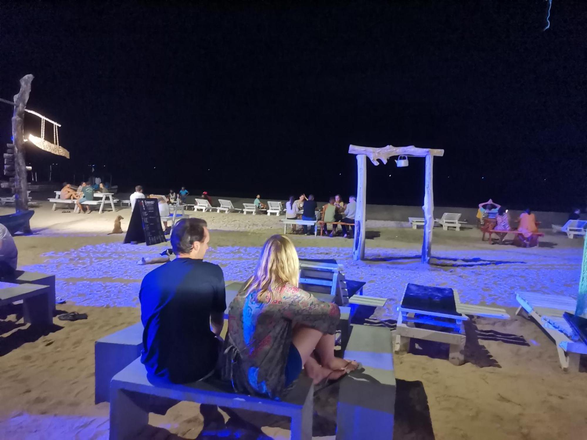 Surf Reef Beach Trincomalee Ngoại thất bức ảnh